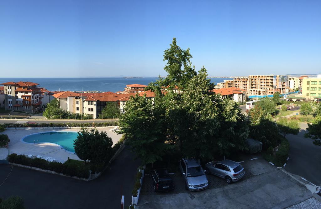 Yanis Guest House Светий Влас Екстер'єр фото