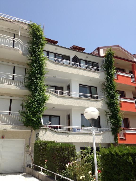 Yanis Guest House Светий Влас Екстер'єр фото